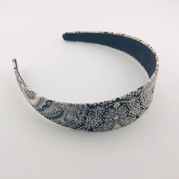 Accessories - Silk Headband, New, Handmade - Blck and White Pattern